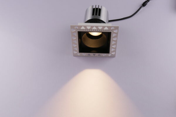 GE-M3096FY-10W-75-L
